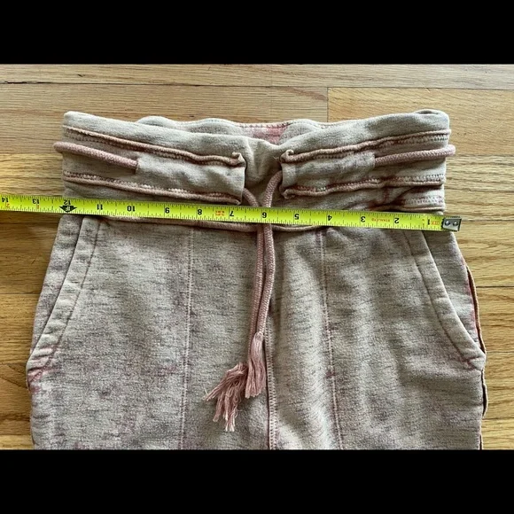 NWOT Free People Movement cropped Jogger - Picture 6 of 9